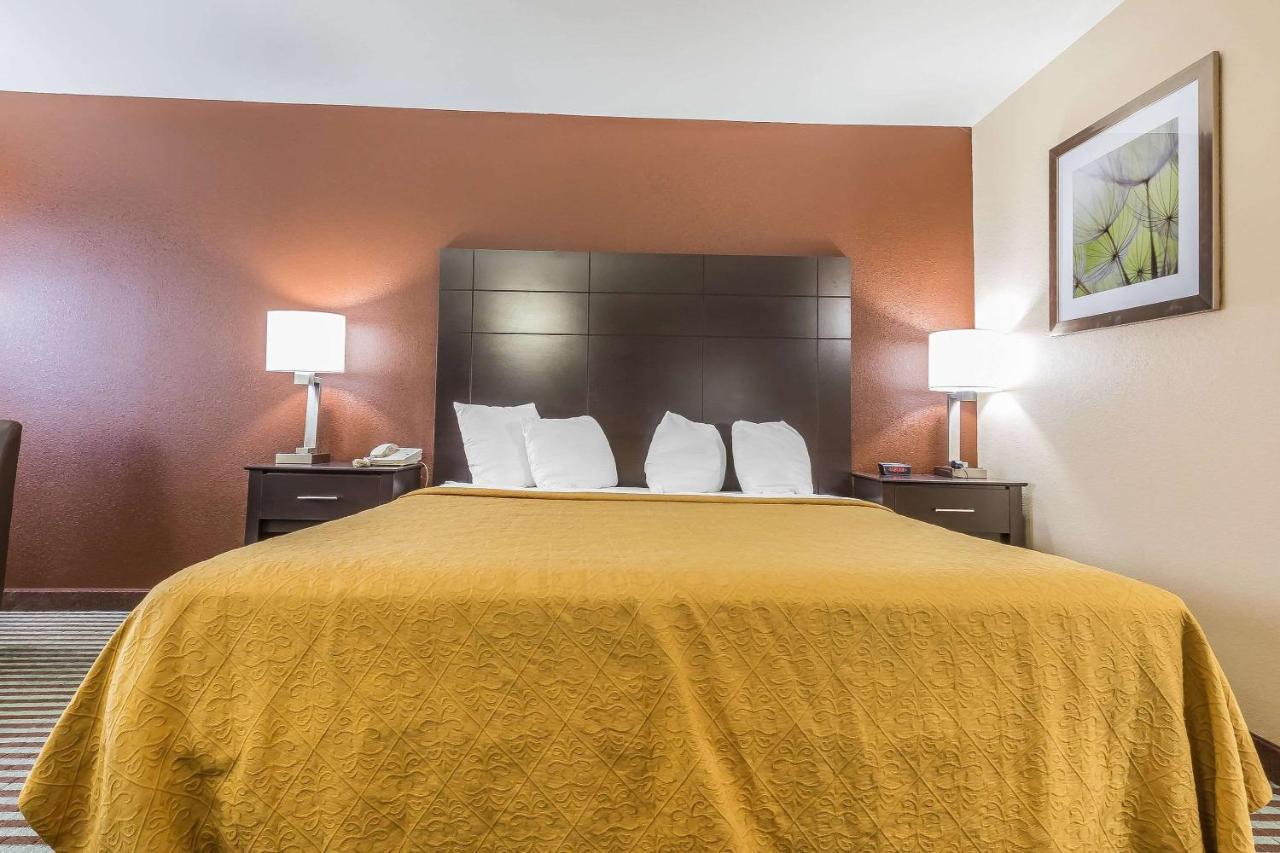 Quality Inn Mount Vernon, Il Buitenkant foto